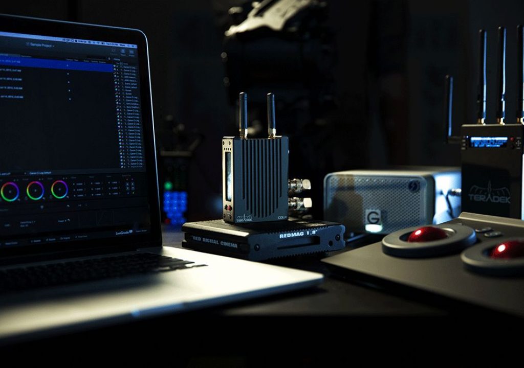 The Wireless Camera: Color and Control 1