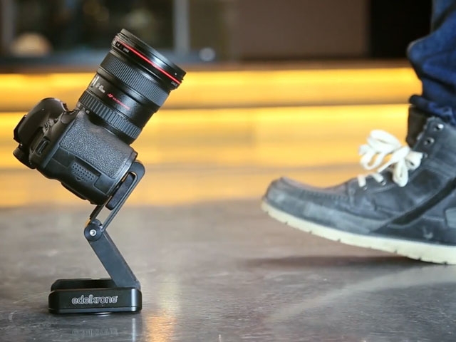 Flex-Tilt Head, a Tripod Head for DSLRs 2