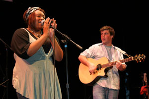 Full Compass Hosts "Music Biz" Workshop For Young Musicians 1
