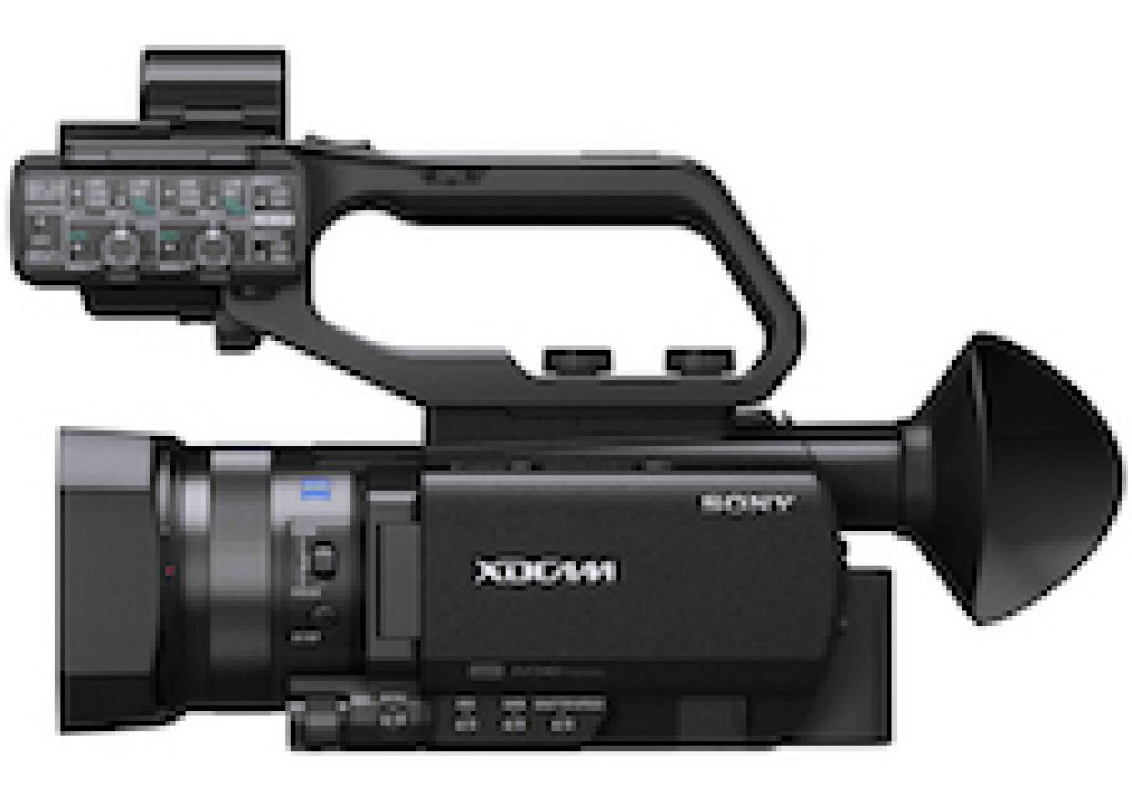 First look: Sony PXW-X70 10-bit/4:2:2 handheld camcorder 9