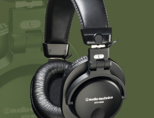 AUDIO-TECHNICA EXHIBITS ATH-M35 DYNAMIC STEREO MONITOR HEADPHONES 3