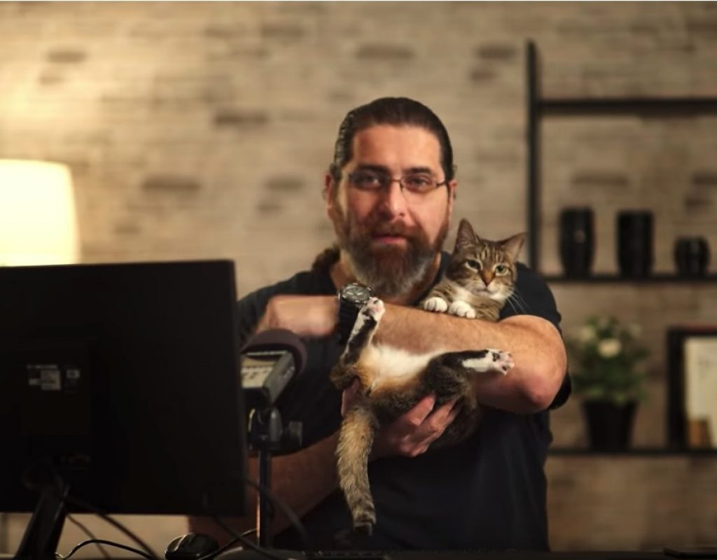 DaVinci Resolve on an old laptop? Alex Jordan shows us how! 3