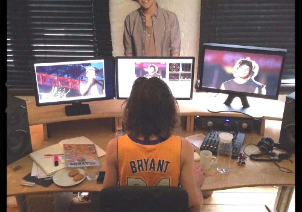 Simon Bryant, rocking concerts on screen 1