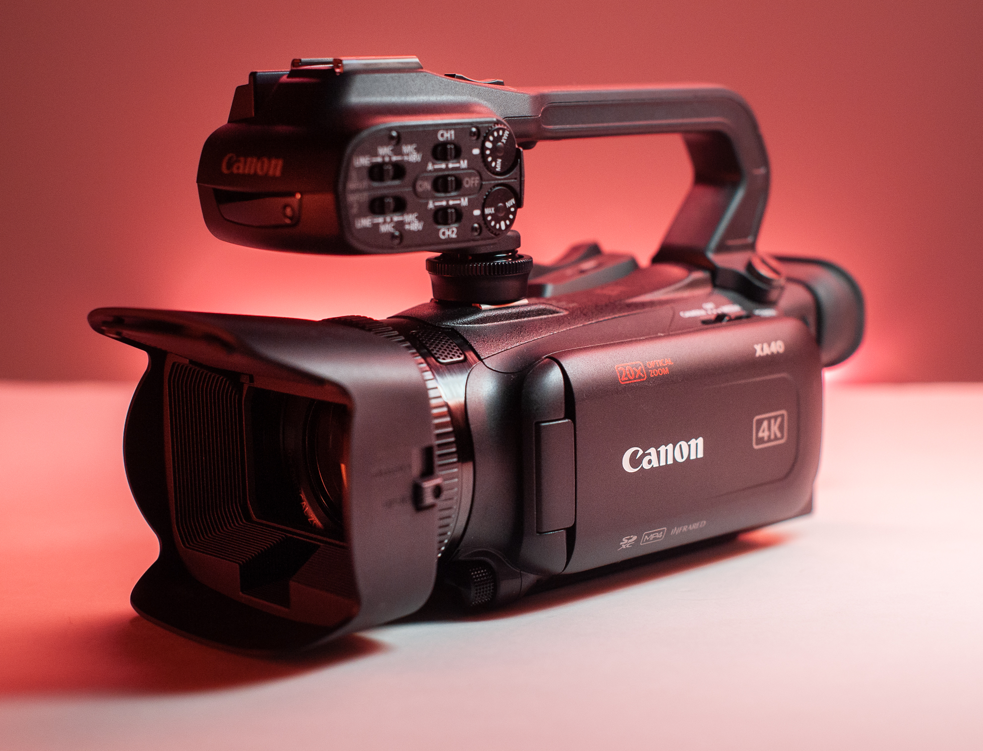 Canon XA40