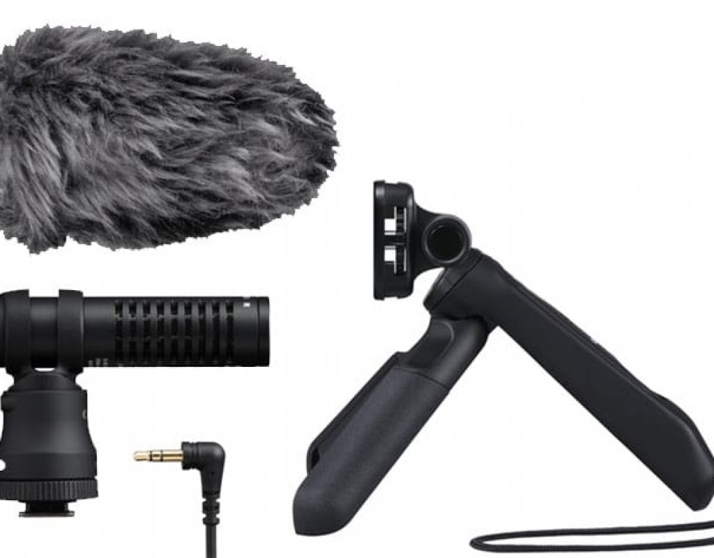 Canon’s new Tripod Grip and Stereo Microphone for vloggers