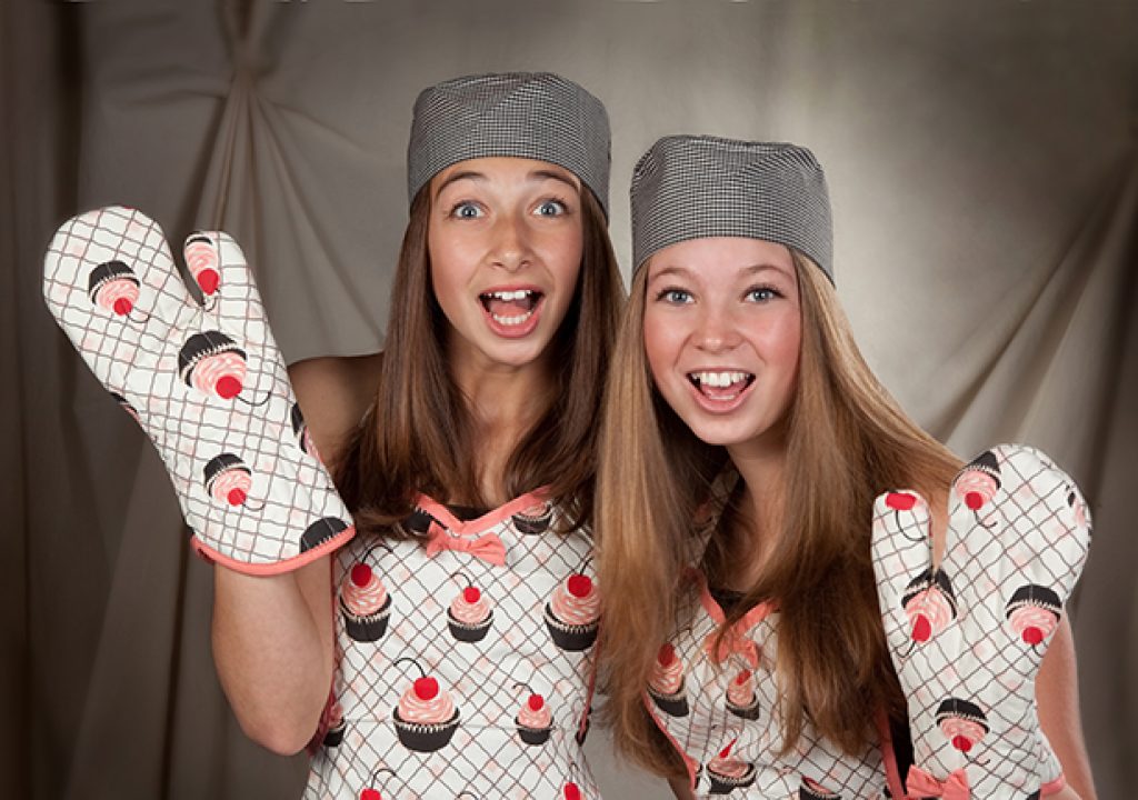 Crazy_girls_portrait_as_chefs.jpg