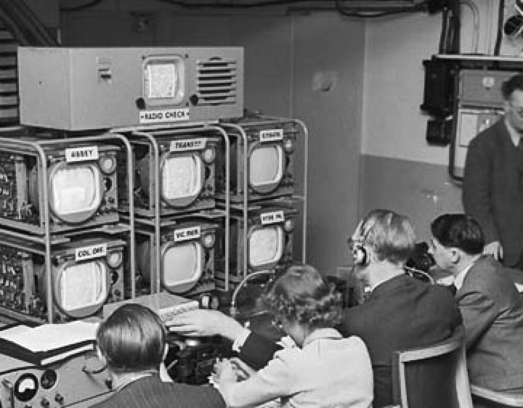 Television Firsts Surround the Crowning of Queen Elizabeth II in 1953 1