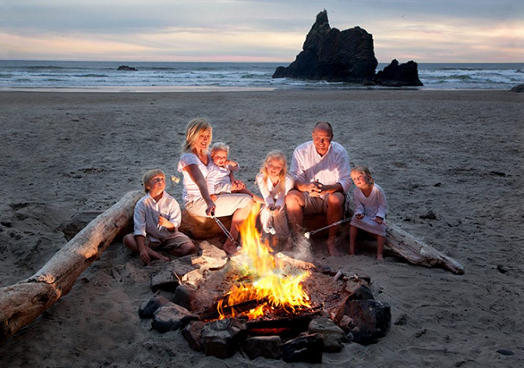 FamilyToastingMarshmallowsOverFire.jpg