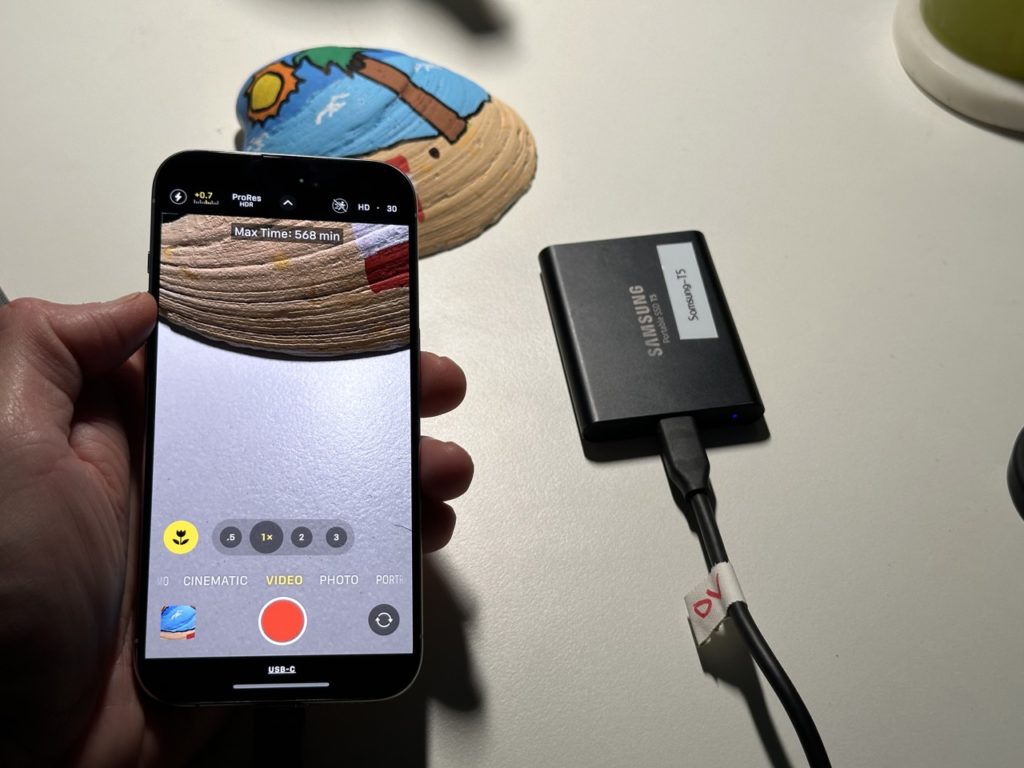 iPhone 15 Pro and external USB-C storage 9