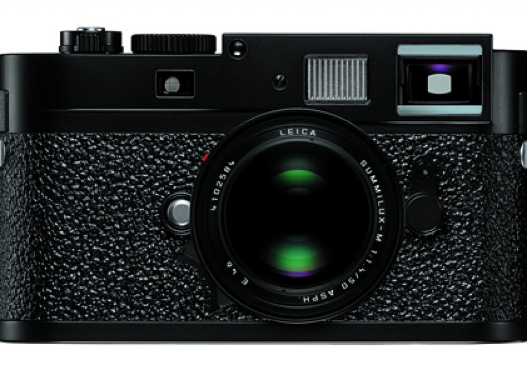 Leica_M9-P_front.low_.jpg