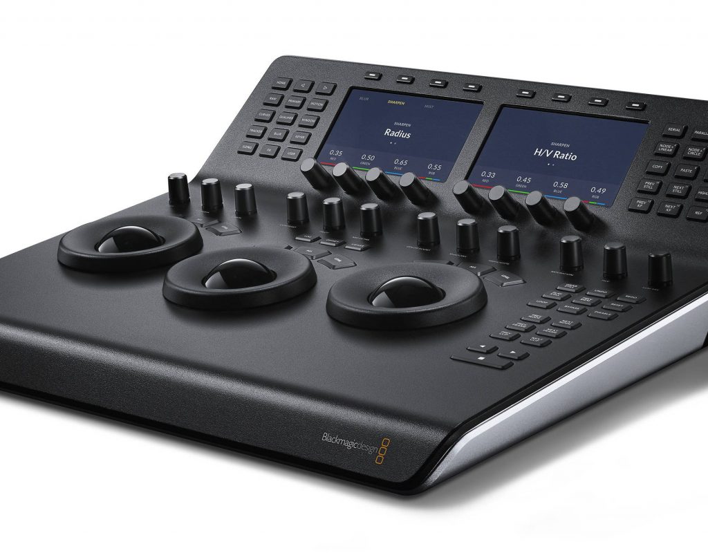 DaVinci Resolve Mini Panel Review 1