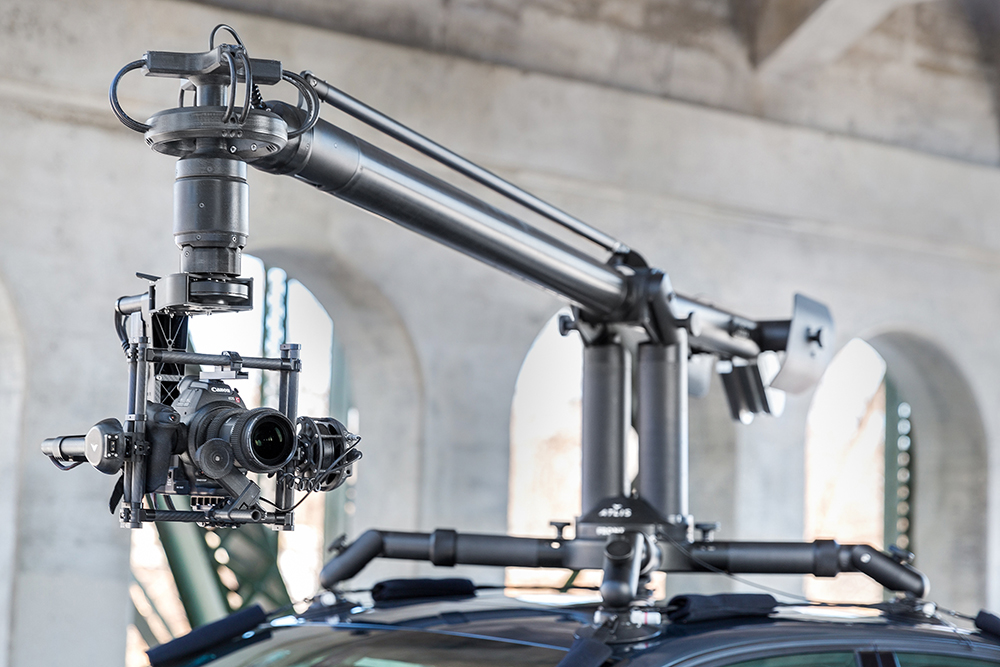 Turn Any Car into a Camera Car with MotoCrane 25