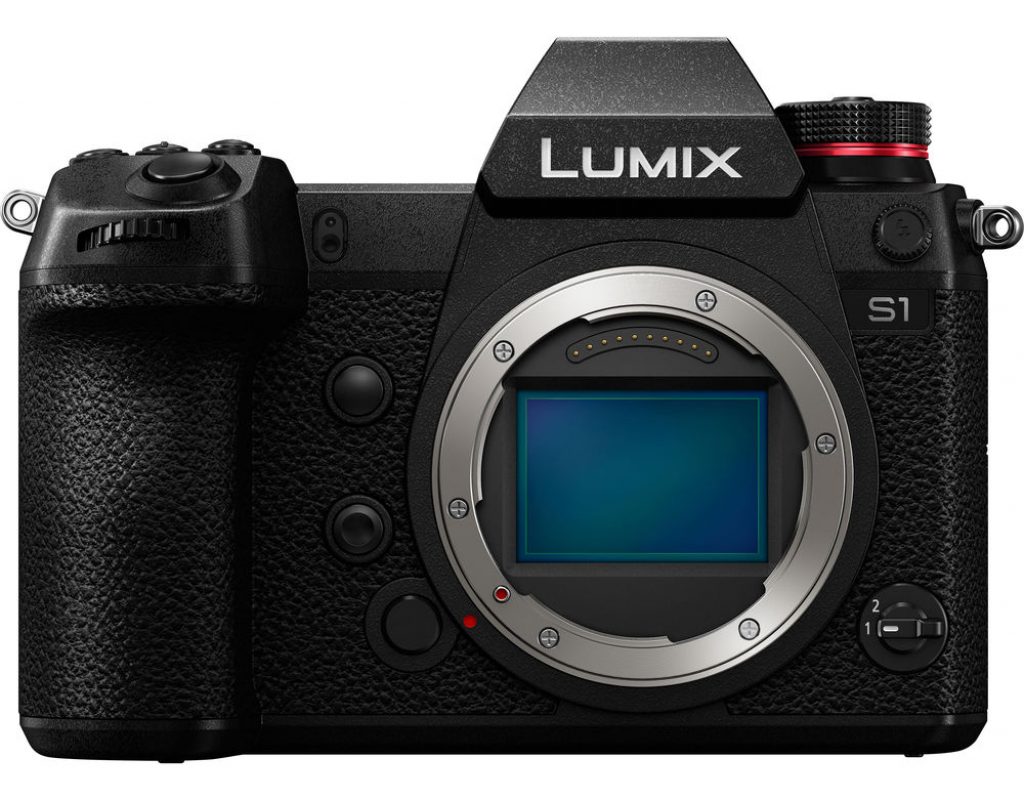 What’s missing from the new full-frame Panasonic Lumix cameras? 9