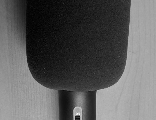 Samson Q2U headless mic with Shure A81WS presidential windscreen 4