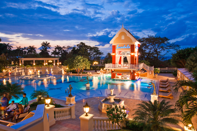 Sandals_Resort2.jpg