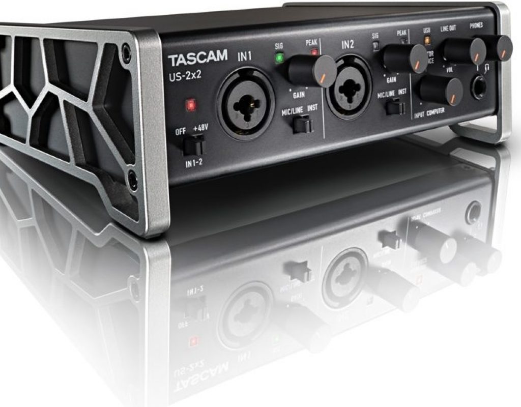 Tascam US–2X2 preamp/A-D converter interface review 11