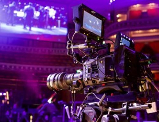 VariCam LT
