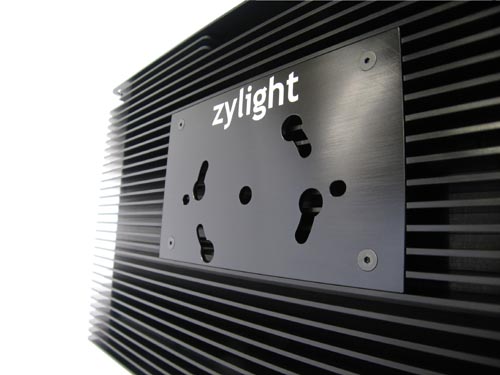 Zylight_IS3_-_Back.jpg