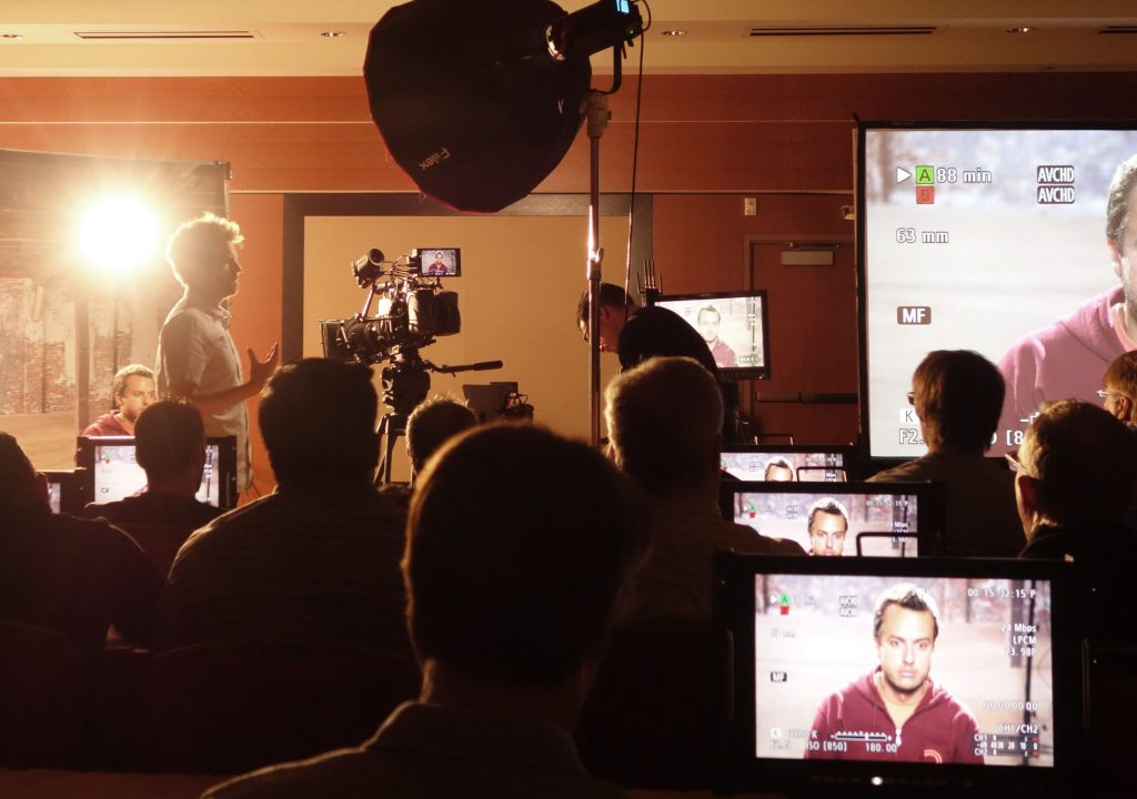 Experiencing Alex Buono’s Visual Storytelling 2 Tour 1