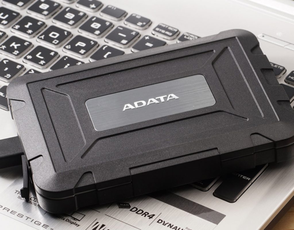 ADATA ED600: an external hard drive enclosure to protect your HDD or SSD