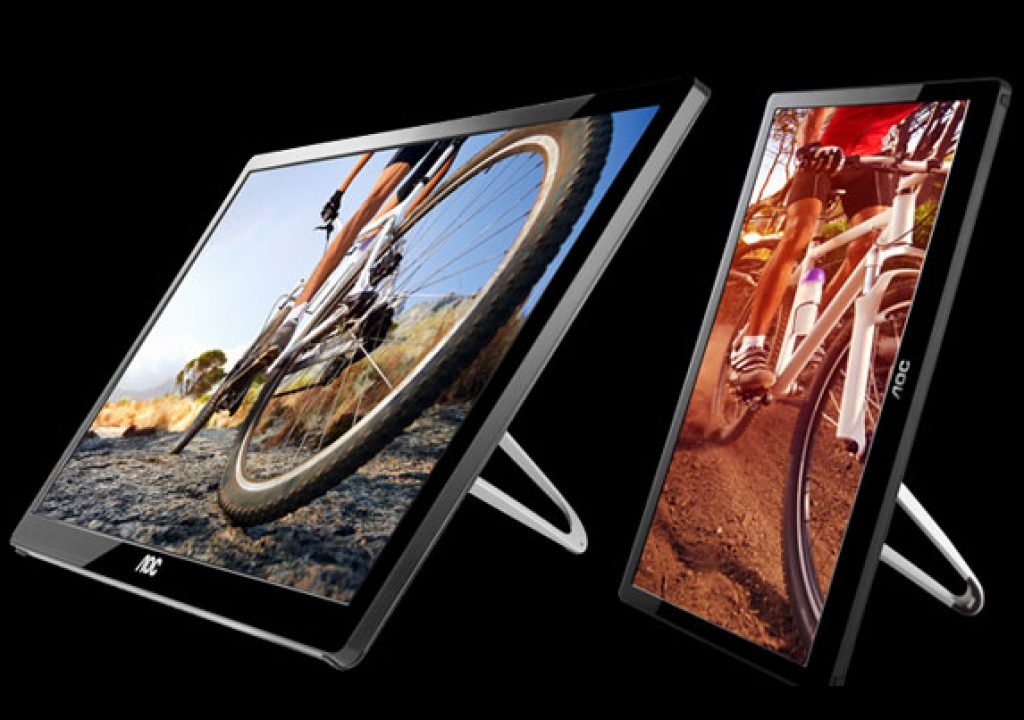 Full HD monitor uses USB for signal and power 1
