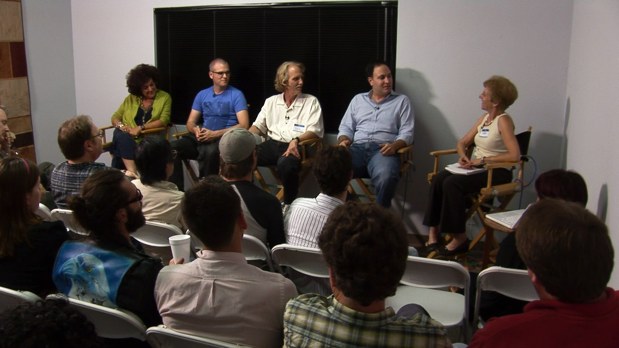 What is the Real Relationship of Editors and Their Assistants? 1