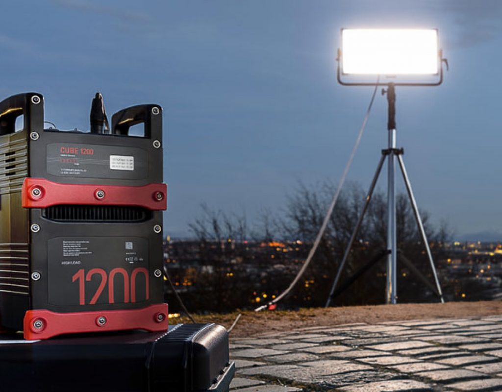 CUBE 1200: a new multi-voltage portable battery from bebob