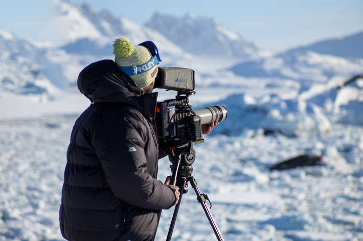 Testing the Sachtler Video 18 S2 tripod in Greenland