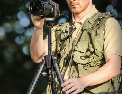 Benro Theta: intelligent tripod comes with automatic leveling