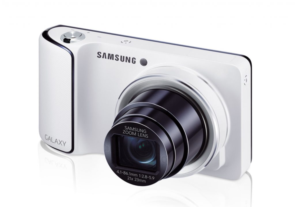 camera_white_03.jpg