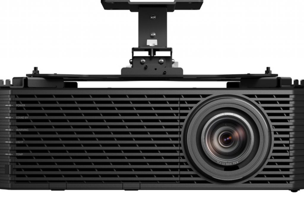 A small and light 4K laser projector