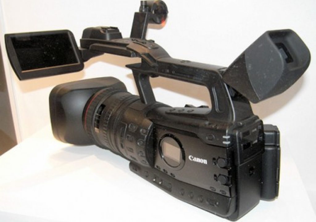 canon_hdv_goes_bye_bye_thumb.jpg
