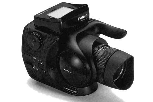 canonmediumformat01.jpg