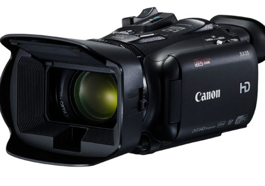 Canon has two new camcorders for professional videographers 1