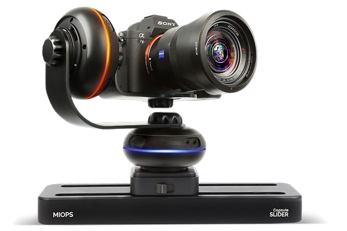 Capsule360: a 3-axis motion control box for photography and video