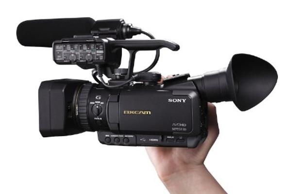 Sony NX70: the rainproof HD camera that may leave you with drops in your eyes 1