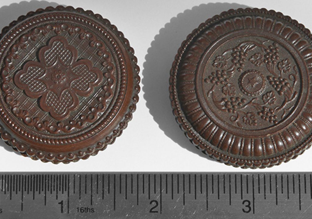 cookie_portrait_frames_exterior.jpg
