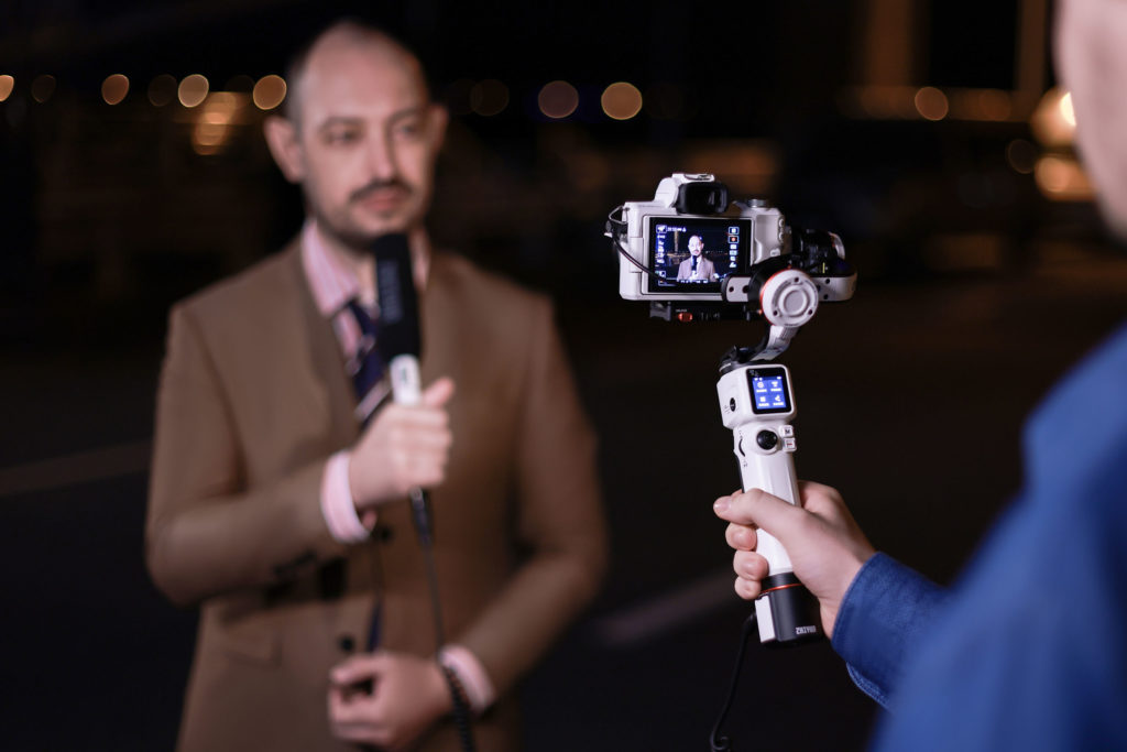 ZHIYUN’s CRANE M3 gimbal: your vlogging companion