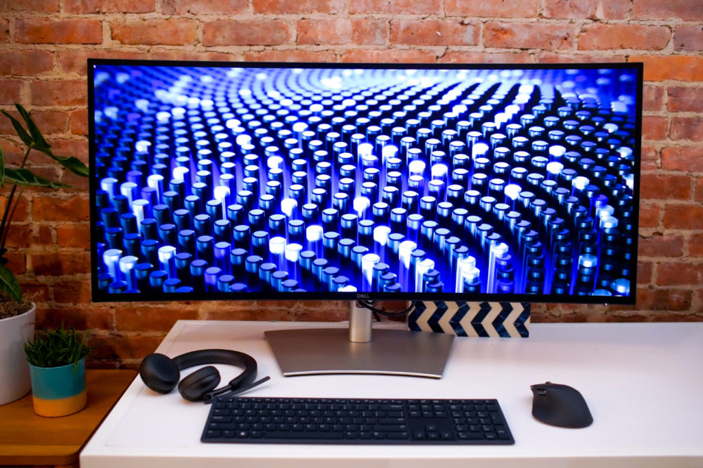 Dell reveals professional 40-inch 5K monitor ahead of CES 2024