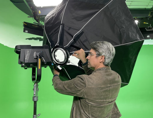 A new mounting solution from DoPChoice for Snapbag softboxes