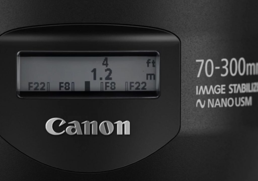 New Nano USM lens brings back DOF scale