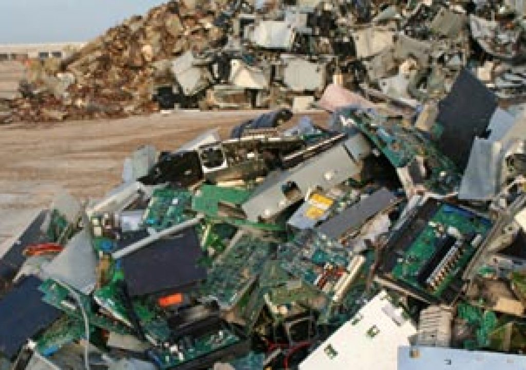 ewaste_island_320.jpg