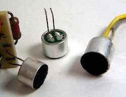 Handheld vocal microphones: a trend towards condenser electret? 22