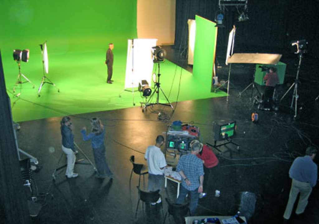green_lighting.jpg