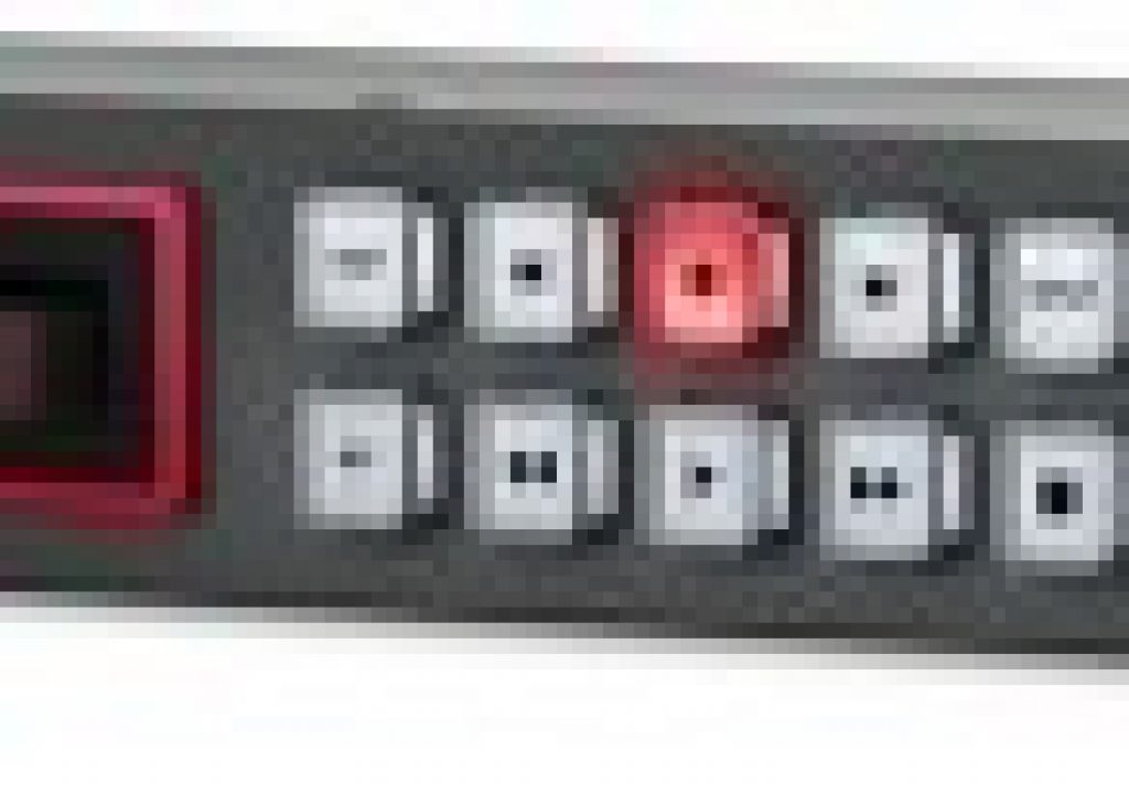 hyperdeckstudioright34_thumb.jpg