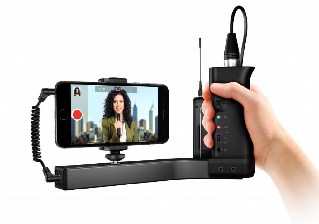 First look: iKlip A/V preamp/mount/grip for smartphones & small cameras 3