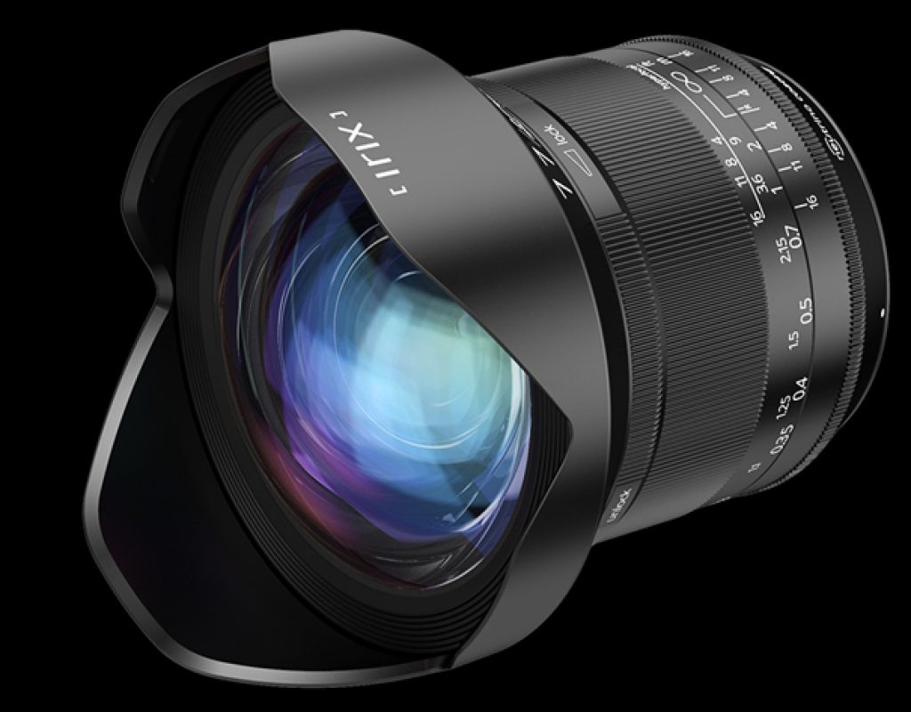 Irix 11mm: designed for DSLR cameras