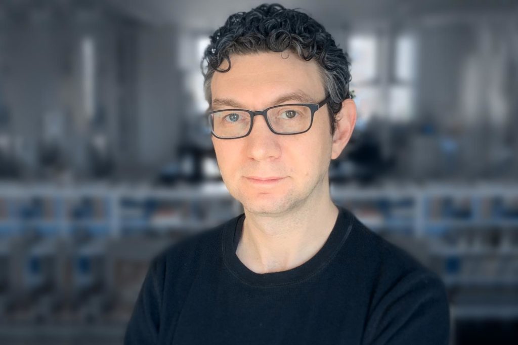 Film industry veteran moves to video games industry