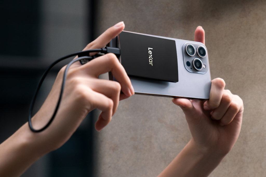 ARMOR 700 and SL500: Lexar SSDs for content creators