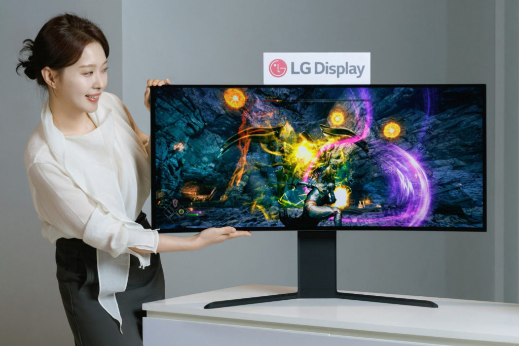 LG Display: world’s first 39-inch 5K2K OLED panel for video editors